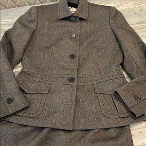 Anne Klein brown Black Suit Jacket modern look flared skirt sexy sz 6 like new
